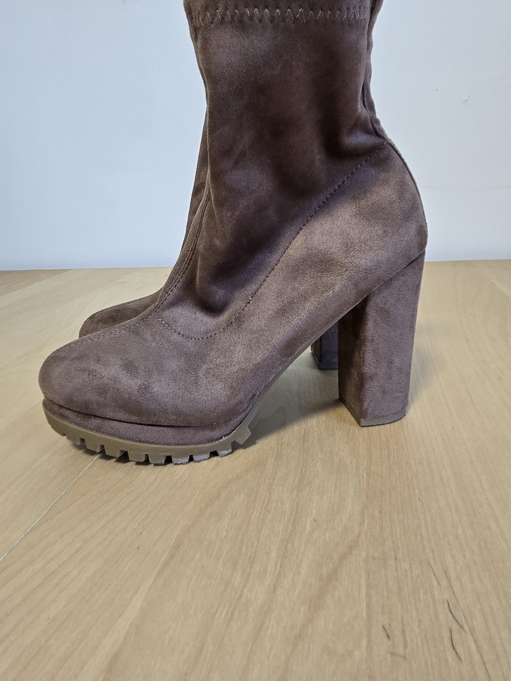 TOP Moda Brown Suede Platform Block Heel Ankle Boots